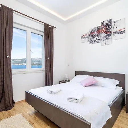 Prekrasna Kuca Za Odmor U Mirnom Okruzenju Savrseno Mjesto Za Nezaboravne Trenutke I Opustajuci Bijeg Holiday home *
