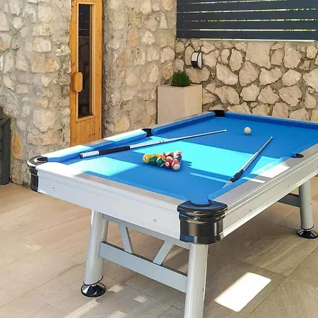 Holiday home Prekrasna Kuca Za Odmor U Mirnom Okruzenju Savrseno Mjesto Za Nezaboravne Trenutke I Opustajuci Bijeg