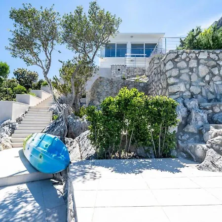 Prekrasna Kuca Za Odmor U Mirnom Okruzenju Savrseno Mjesto Za Nezaboravne Trenutke I Opustajuci Bijeg Holiday home *